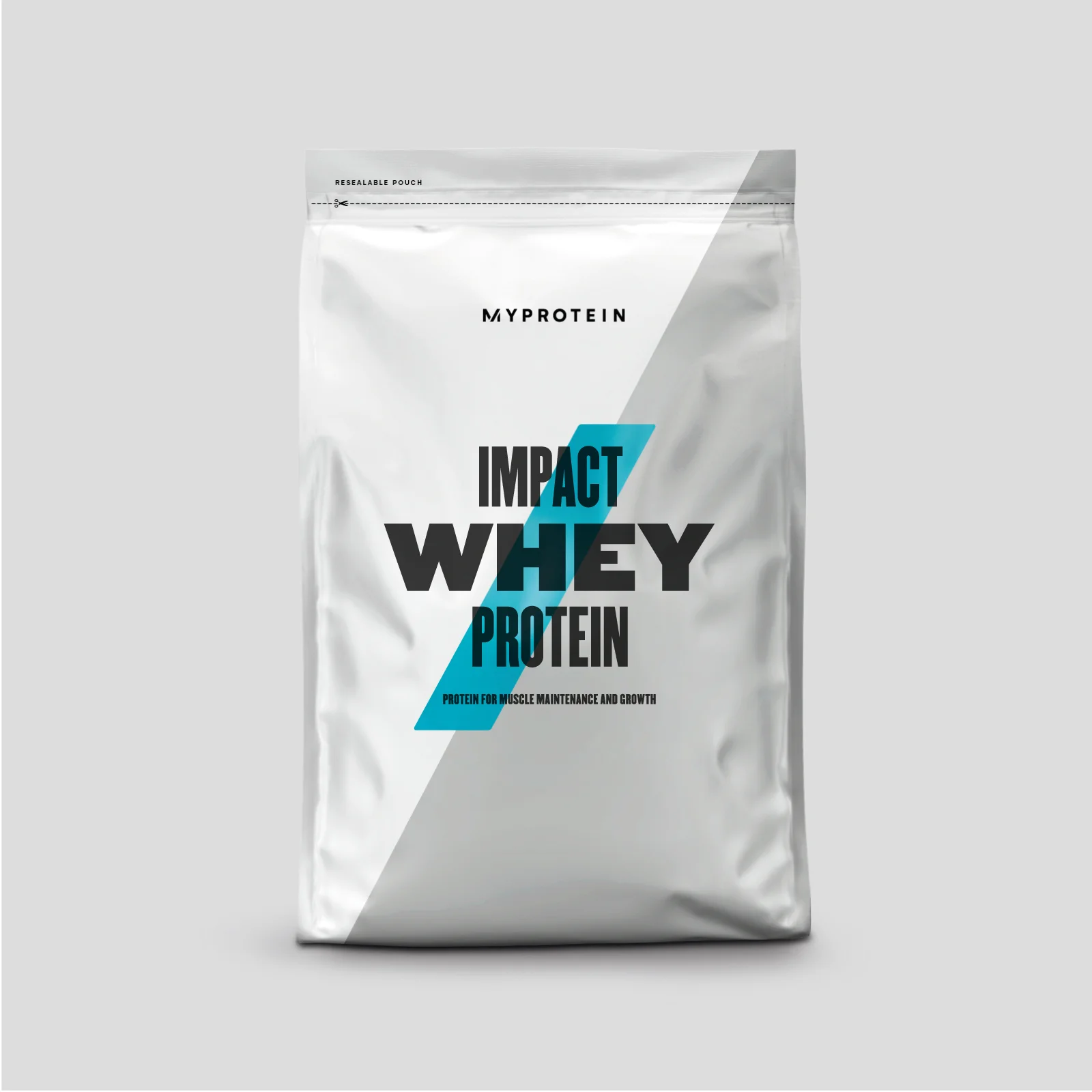 Witte, hersluitbare zak met de tekst "Impact Whey Protein" en het merk "Myprotein.