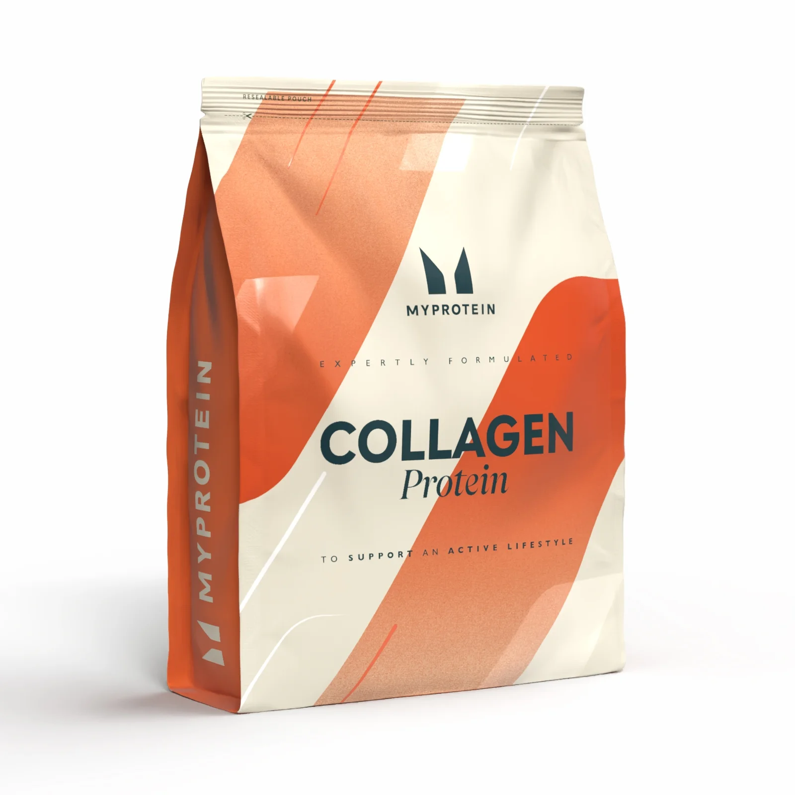Een witte zak met oranje accenten, met de tekst "Collageen Protein" en het Myprotein logo.