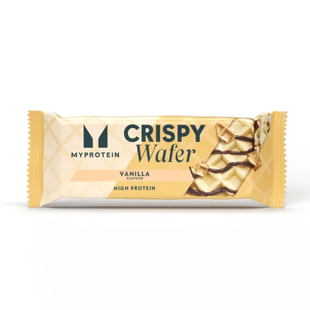 Een verpakte vanille proteïne wafel van Myprotein, met een afbeelding van de wafel zelf.