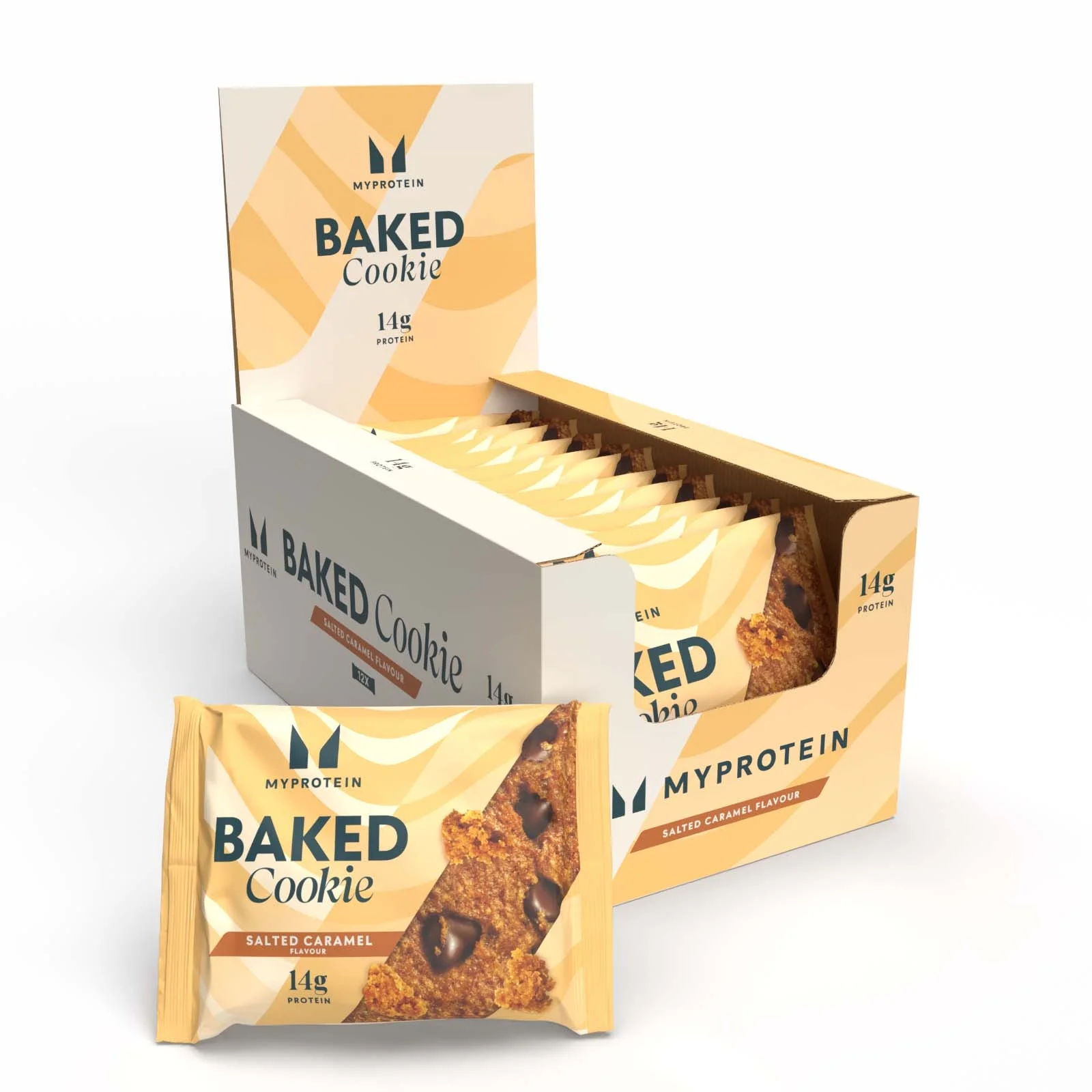 Een doos met individueel verpakte Myprotein Baked Cookies, salted caramel smaak, met een koekje op de voorgrond.