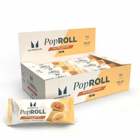 Een doos met Myprotein Pop Rolls, gezouten karamelsmaak, en een losse verpakking.