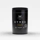 Zwarte pot met de tekst "THE Recovery – HYROX" van het merk Myprotein.