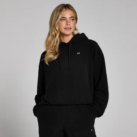 Een zwarte MP hoodie van fleecestof voor dames, met capuchon en trekkoordjes.