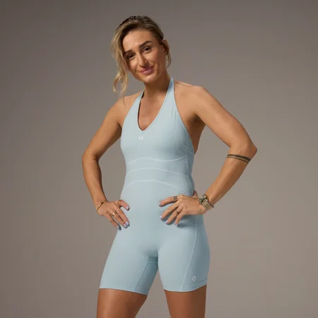 MP X Tatiana contrasterende alles-in-een met short en lage hals - Licht aquablauw