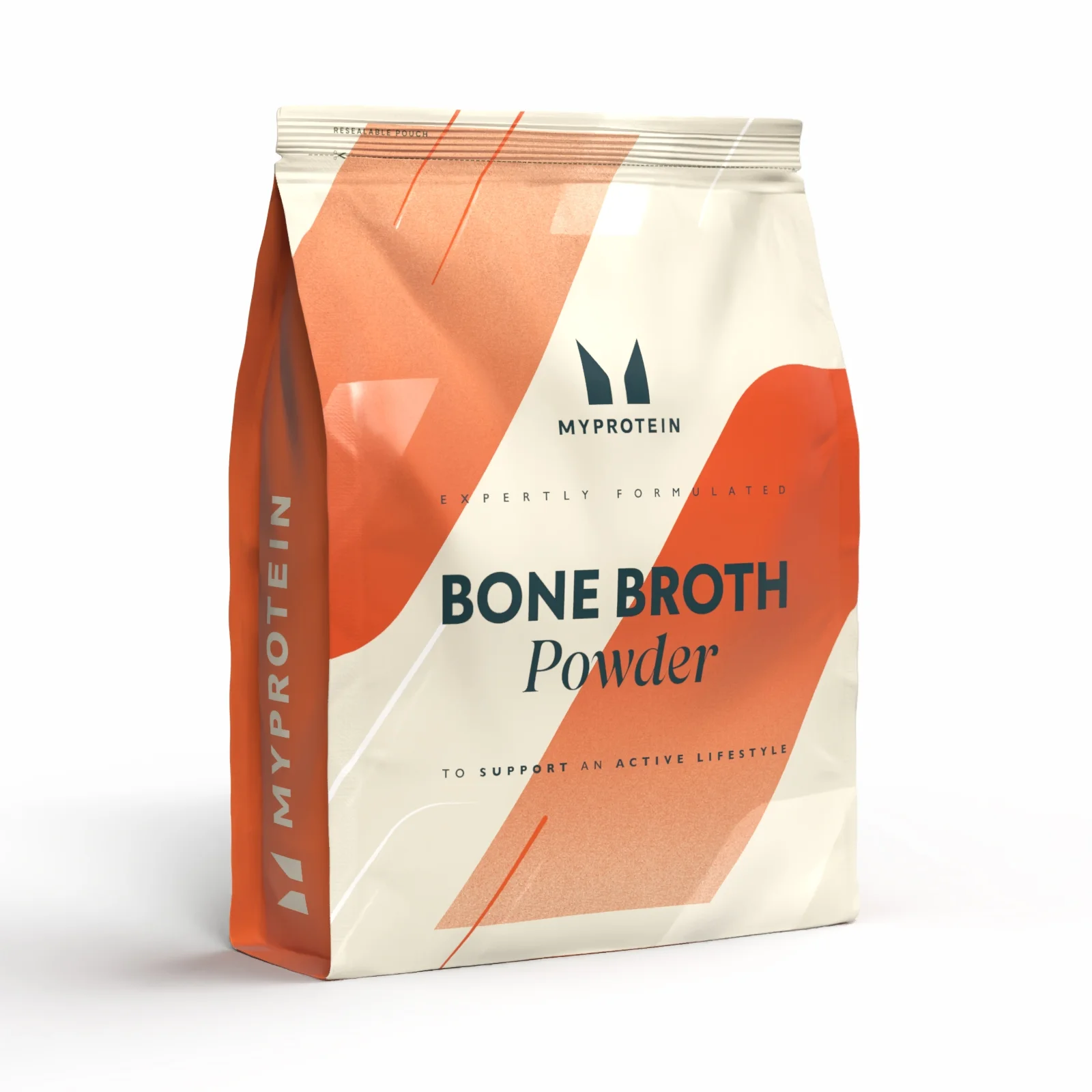 Een witte zak met oranje accenten, met de tekst "Myprotein Bone Broth Powder.